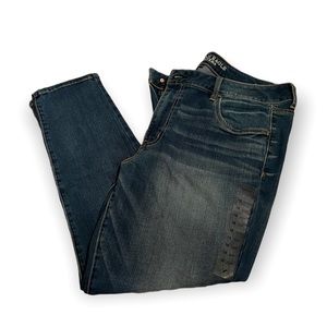 NEW Women’s American Eagle Jeans/Jeggings (18 Short)